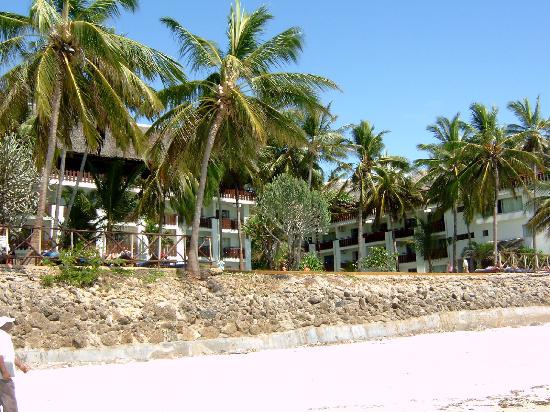 Voyager Beach Hotel - Mombasa