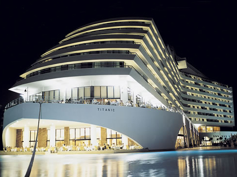 Titanic De Luxe Beach & Resort Hotel