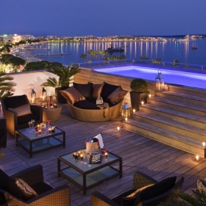  Hôtel Barrière Le Majestic Cannes подготовил особое предложение
