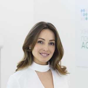 Мария Голубева — основатель и CEO клиники инновационной косметологии GEN87. Интервью из серии "Истории с Викторией".