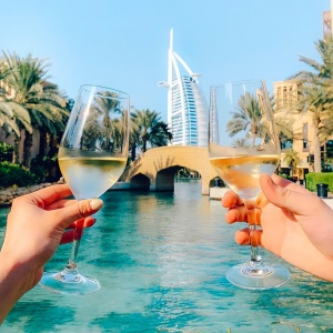 Впервые в истории: винный фестиваль пройдет в ОАЭ