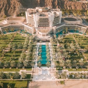 Оман — страна легенд и мифов, дайвинга и водопадов — прекрасная альтернатива подорожавшему Дубаю
